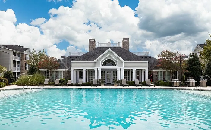 Pool and Clubhouse