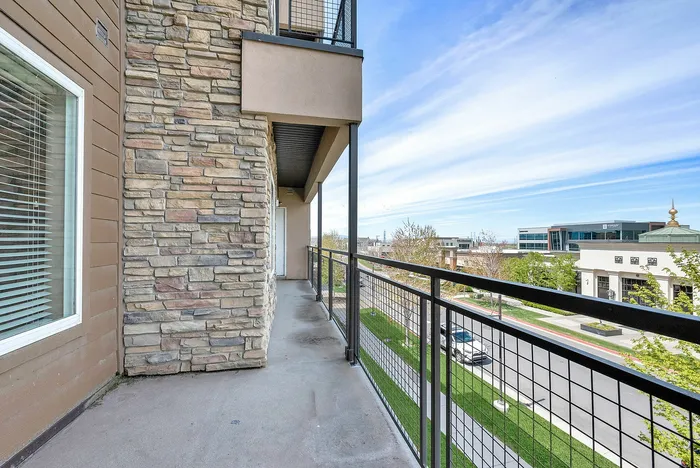 Legacy Crossing Apartments