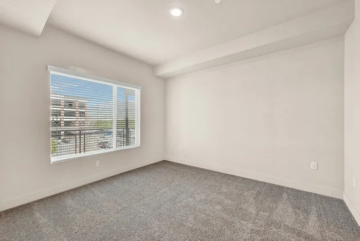 Legacy Crossing Apartments
