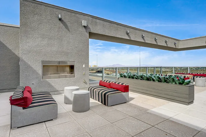 Rooftop Lounge