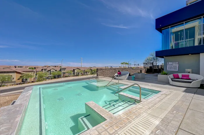 infinity pool