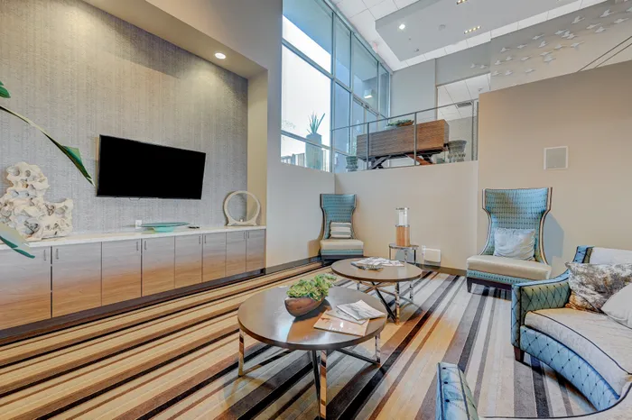 Social Lounge