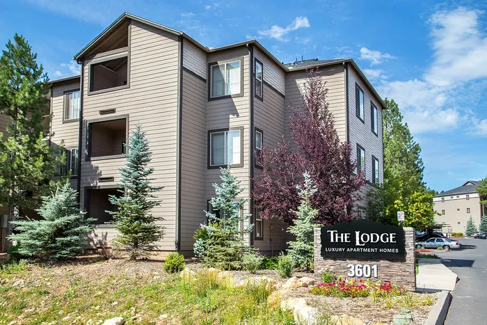 The Lodge Apartments