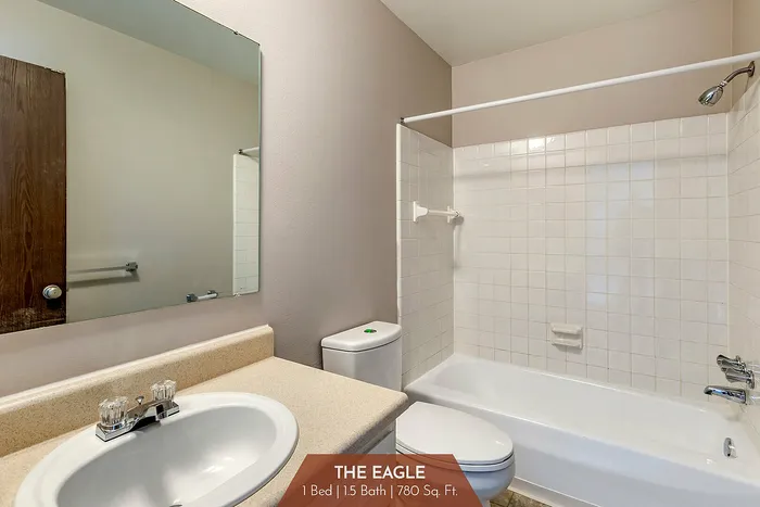 The Eagle - Bathroom