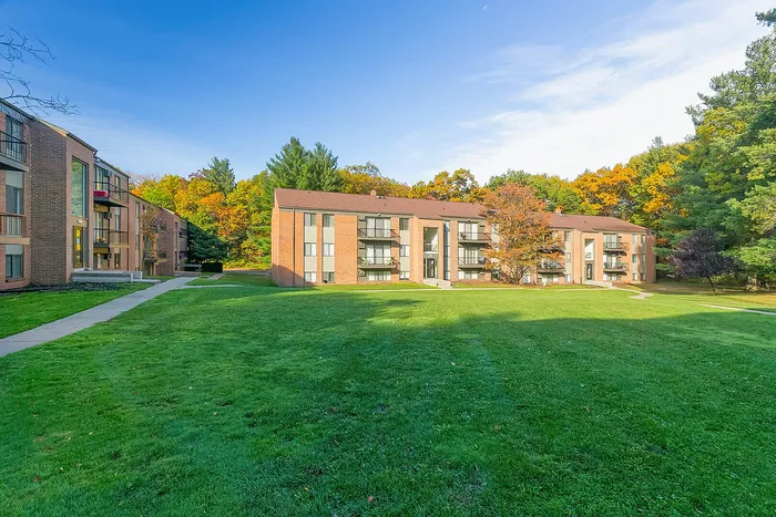 Ramblewood Apartments