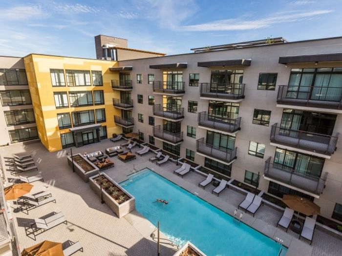 Resort-Style Pool At iLuminate Apartments In Phoenix, AZ