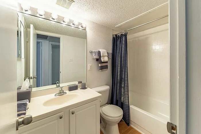 bathroom with vanity at arbor creek