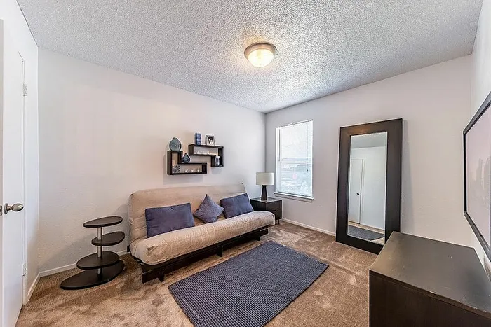 guest room at arbor creek