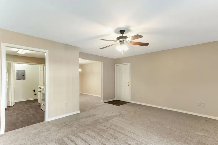 living area cottonwood apartments