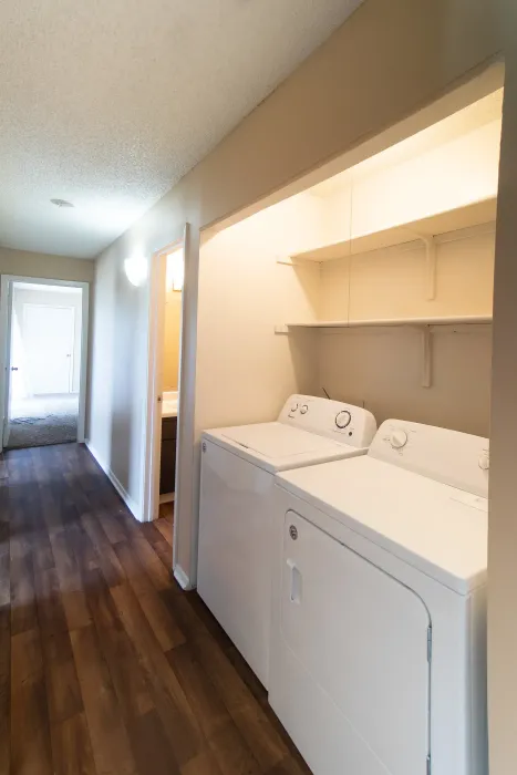 in unit apartment washer and dryer