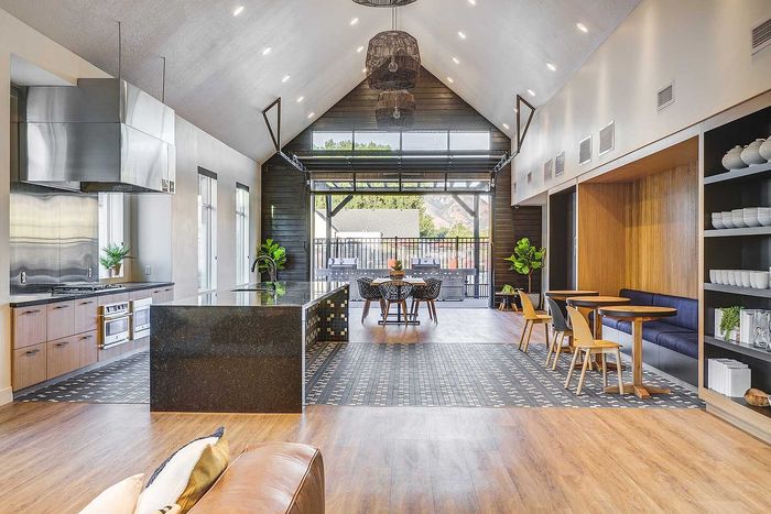 Hawthorne - Indoor Amenity Space