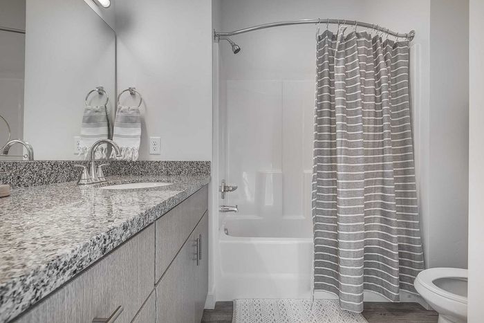 Hawthorne - Bathroom Features
