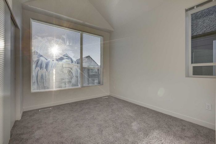Hawthorne - Townhome Room