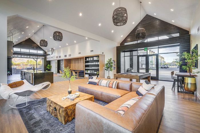 Hawthorne - Community Room