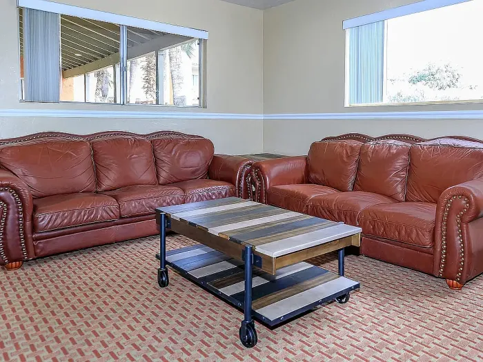 Indoor Pantano Villas