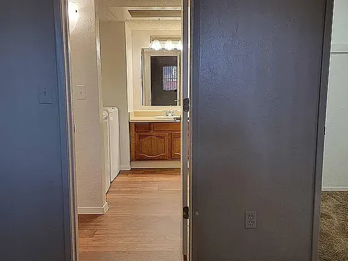 Indoor Pantano Villas