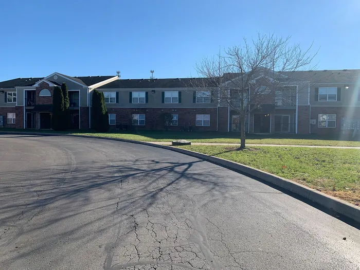 Hoosier Woods - Apartment Exterior