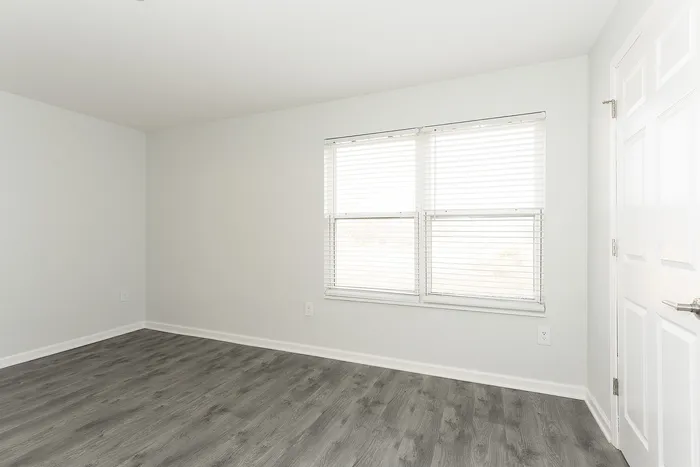 Hoosier Woods - Empty Room
