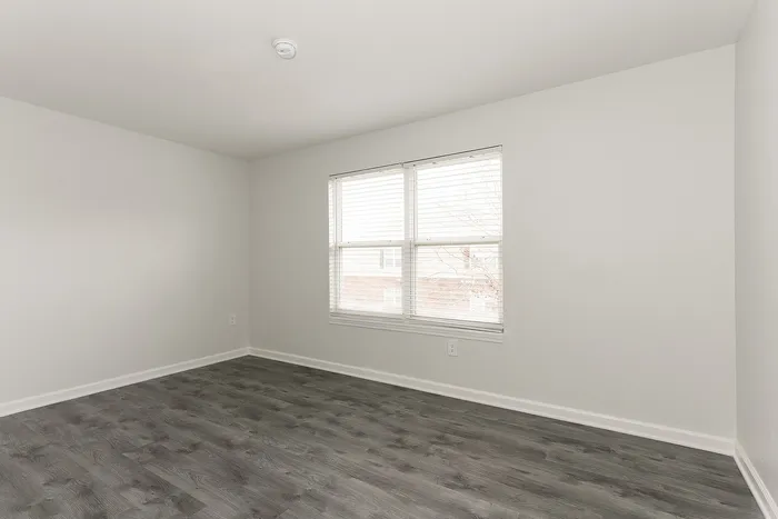 Hoosier Woods - Empty Room