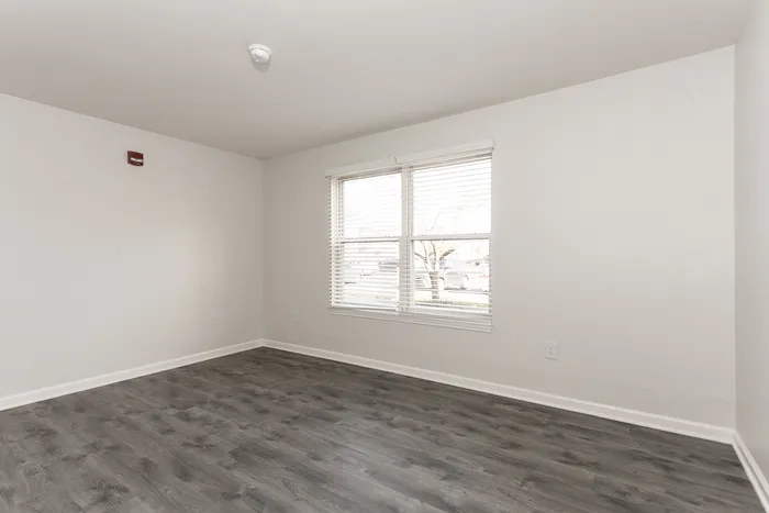 Hoosier Woods - Empty Room