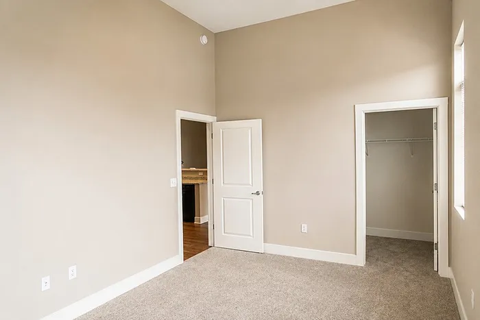 Lawrence Senior - Empty Room