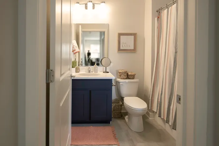 Roomy Bathroom | Incite at Troy | Apartments near RPI