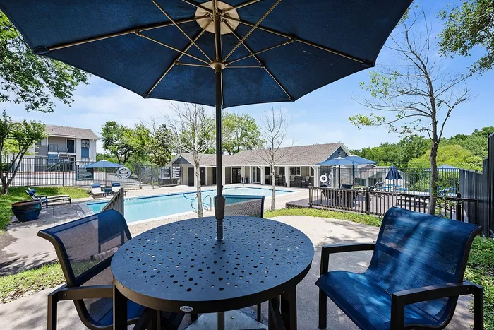 02_Hilltop_Amenities_PoolArea07