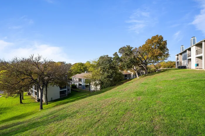 02_Hilltop_ExteriorViews01
