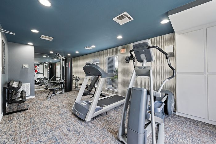 02lNorthsideHeights_Amenities_FitnessCenter01