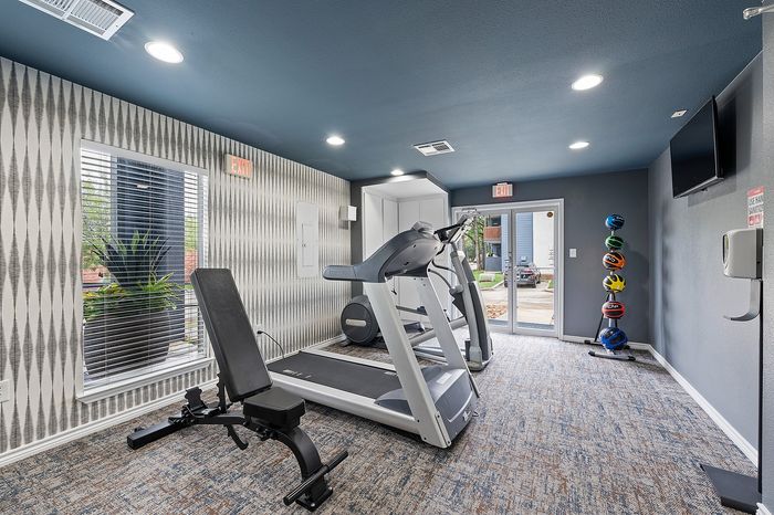 02mNorthsideHeights_Amenities_FitnessCenter