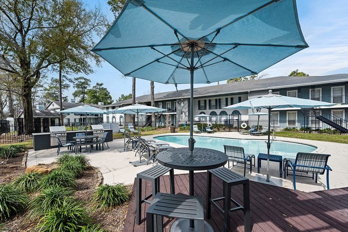 02a_Verena_Amenities_Pool01