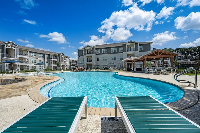 tennyson pool