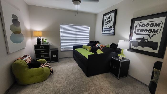 The Park on Forum - Cozy Living Area