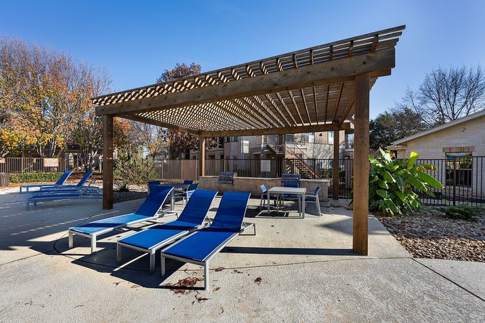 The Park on Forum - Outdoor Lounge Area