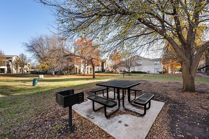 The Park on Forum - Outdoor Picnic Area