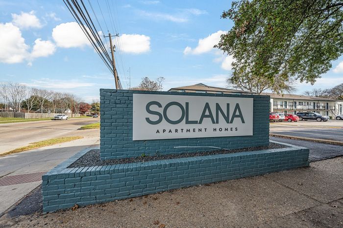 Solana - Entrance Sign