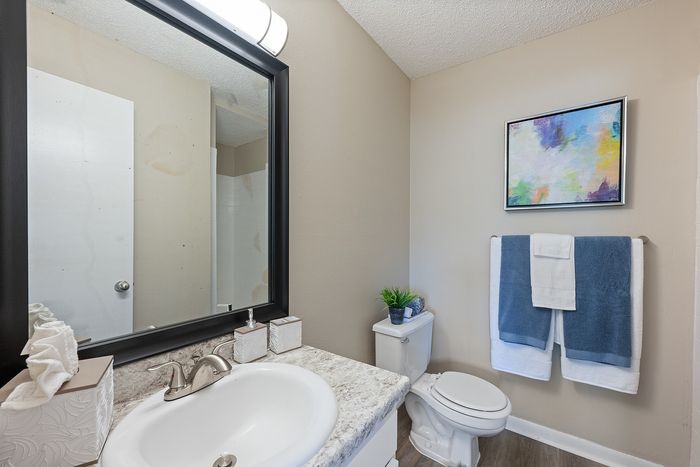 The Palm on SPID - Bathroom Vanity