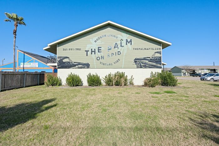 The Palm on SPID - Exterior Signage