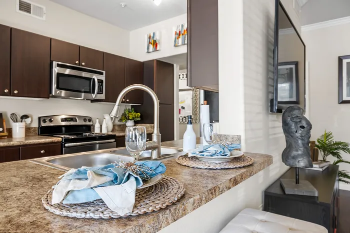 The Pointe at Victoria - Elegant Kitchen