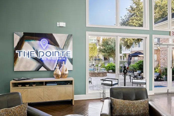 The Pointe at Victoria - Lounge Area