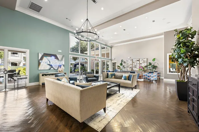 The Pointe at Victoria - Spacious Lounge