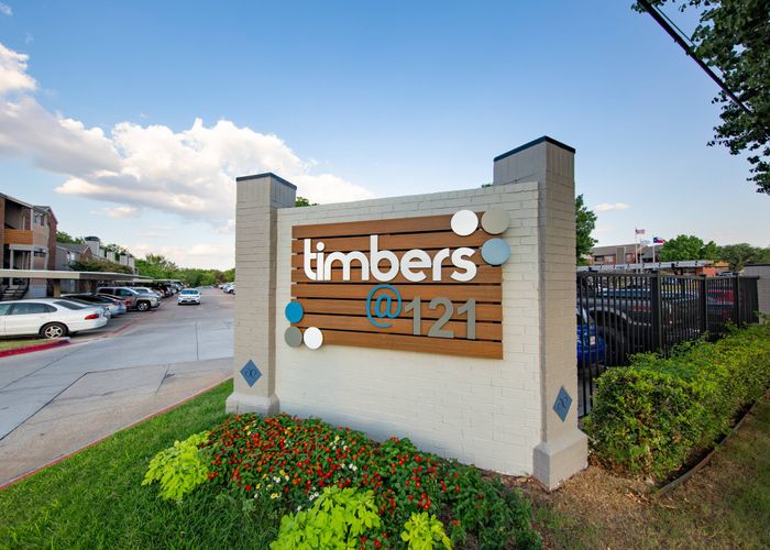 Entrance Sign