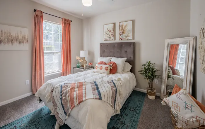 2 Bedroom Main Bedroom