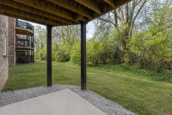 2500 Place - Covered Patio