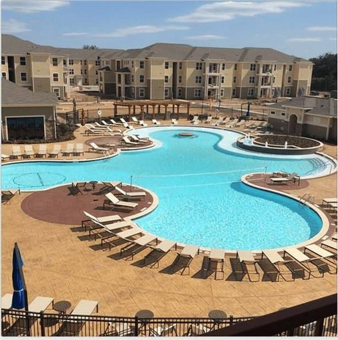 Sparkling Pool | Domain Waco