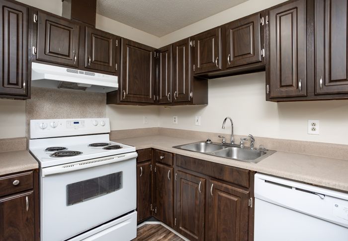 Central Highlands - Dark Wood Kitchen