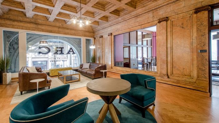 Lounge Furniture, DePaul University, Study Lounge, College Student