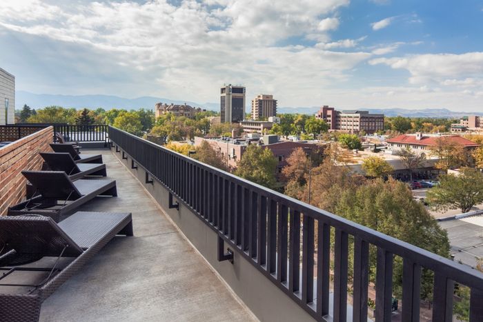 Resident Roof Deck | Apartments In Fort Collins Near Csu | Uncommon Fort Collins