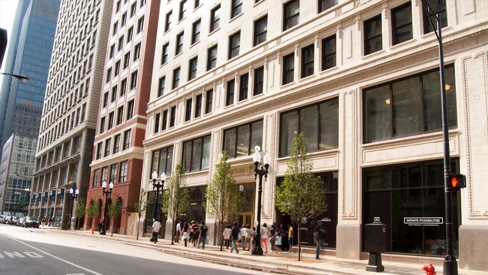 Columbia College, Robert Morris University