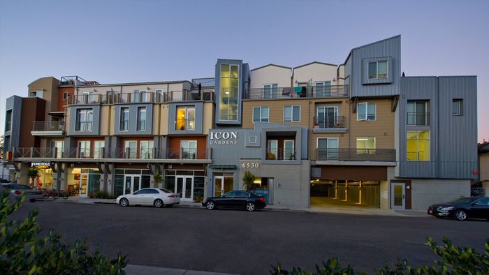 parking, ocean front